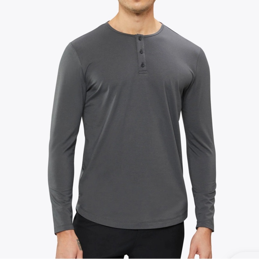 Cuts Clothing Men’s Shirt AO Long Sleeve Henley Curve-Hem  Graphite size Large